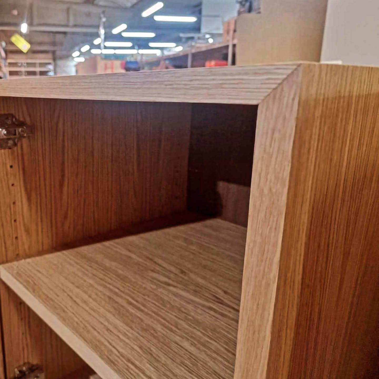 Mitred desk joint